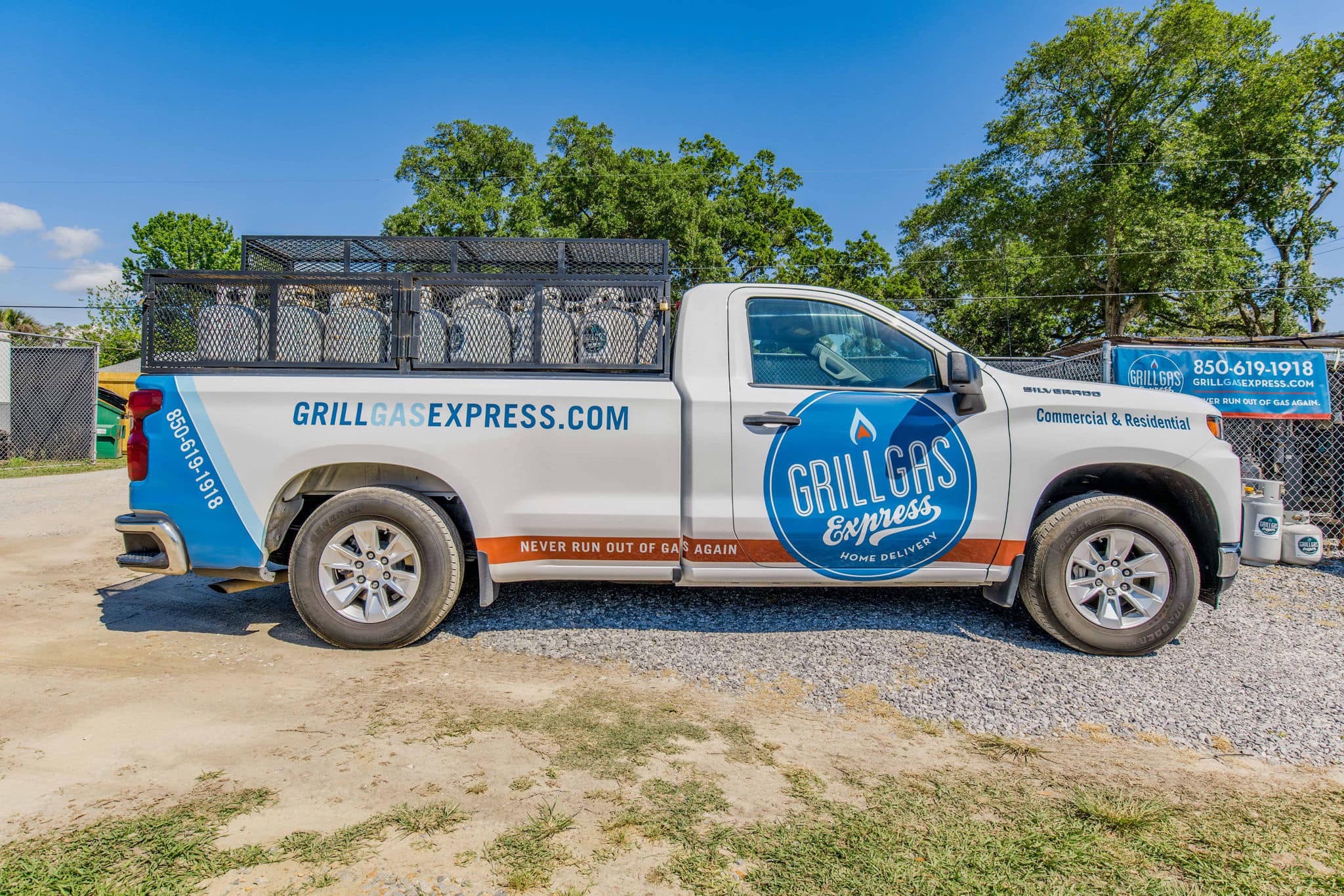 Grill Gas Express propane delivery truck